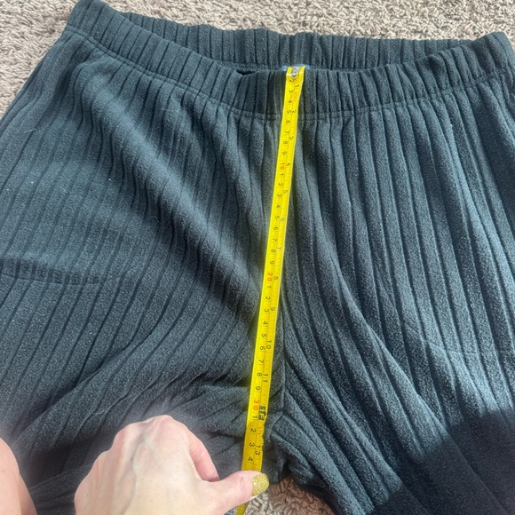 GAP Body Ribbed Wide Leg Pull On Pants Size XL 30 Inseam Mid Rise Pockets Black - Picture 9 of 11